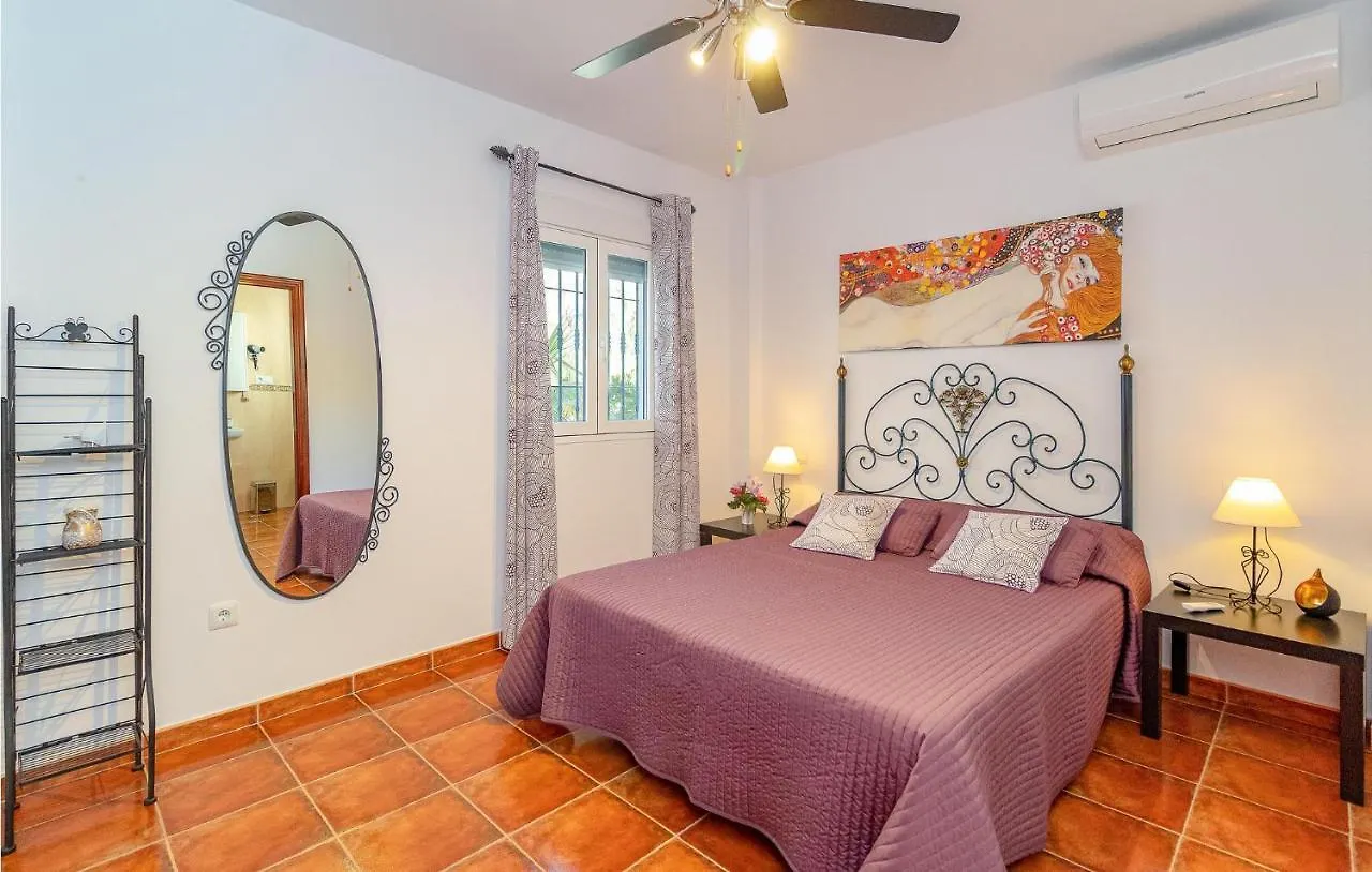 Awesome Home In Competa With Wifi بيت للعطل